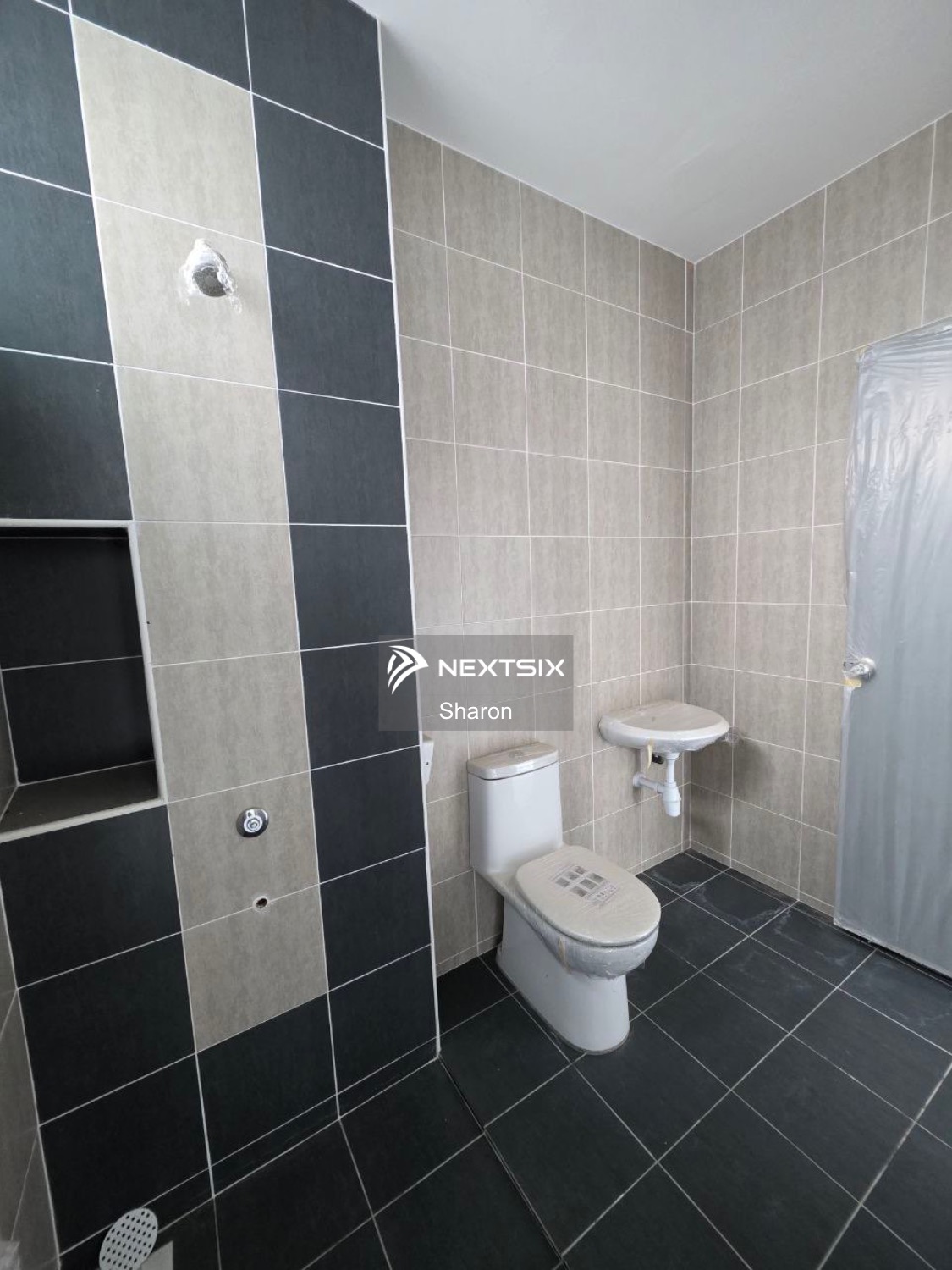 2-sty Terrace/Link House For Sale in Johor Bahru Johor - Image 6