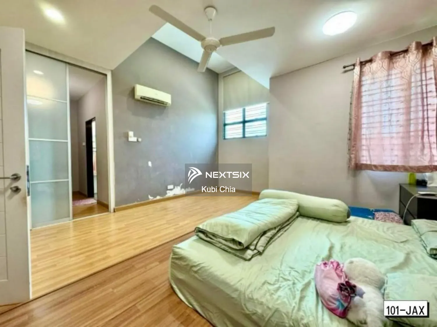 Bungalow For Sale in Aman Perdana Selangor - Image 6