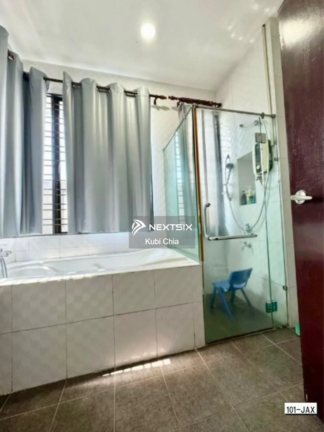Bungalow For Sale in Aman Perdana Selangor - Image 7