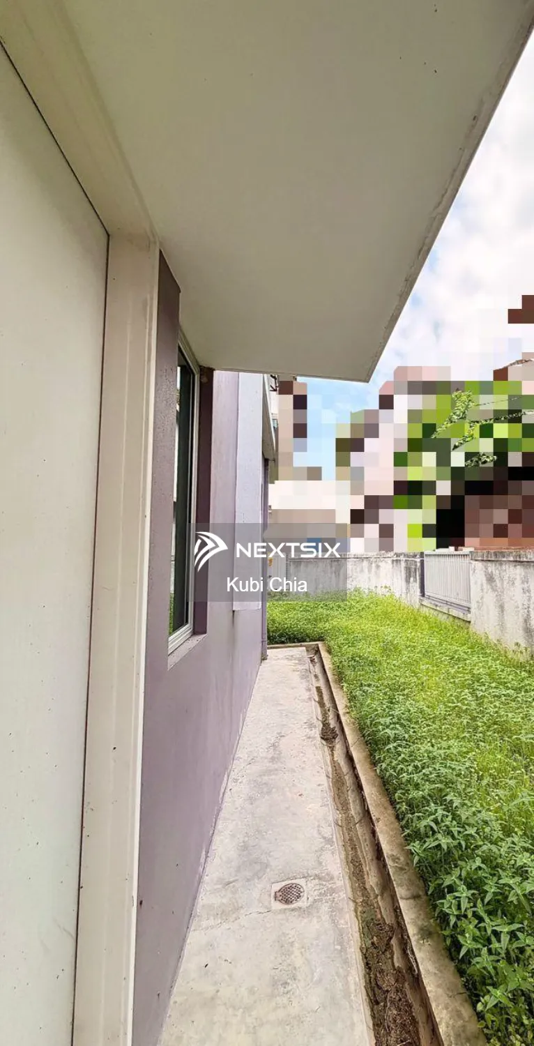 Semi-detached House For Rent in Ambang Botanic Selangor - Image 6