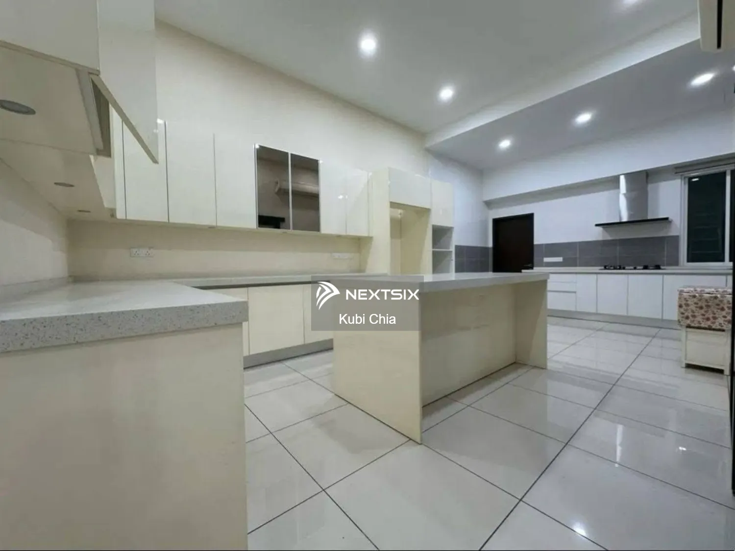 Semi-detached House For Sale in Klang Selangor - Image 6