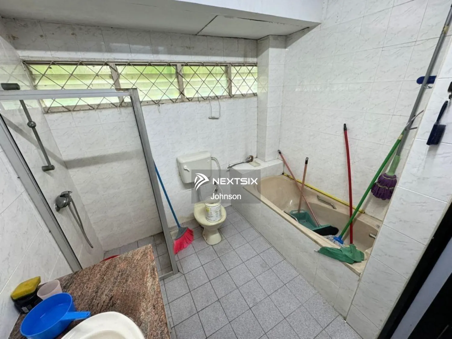 Semi-detached House For Rent in Johor Bahru Johor - Image 11