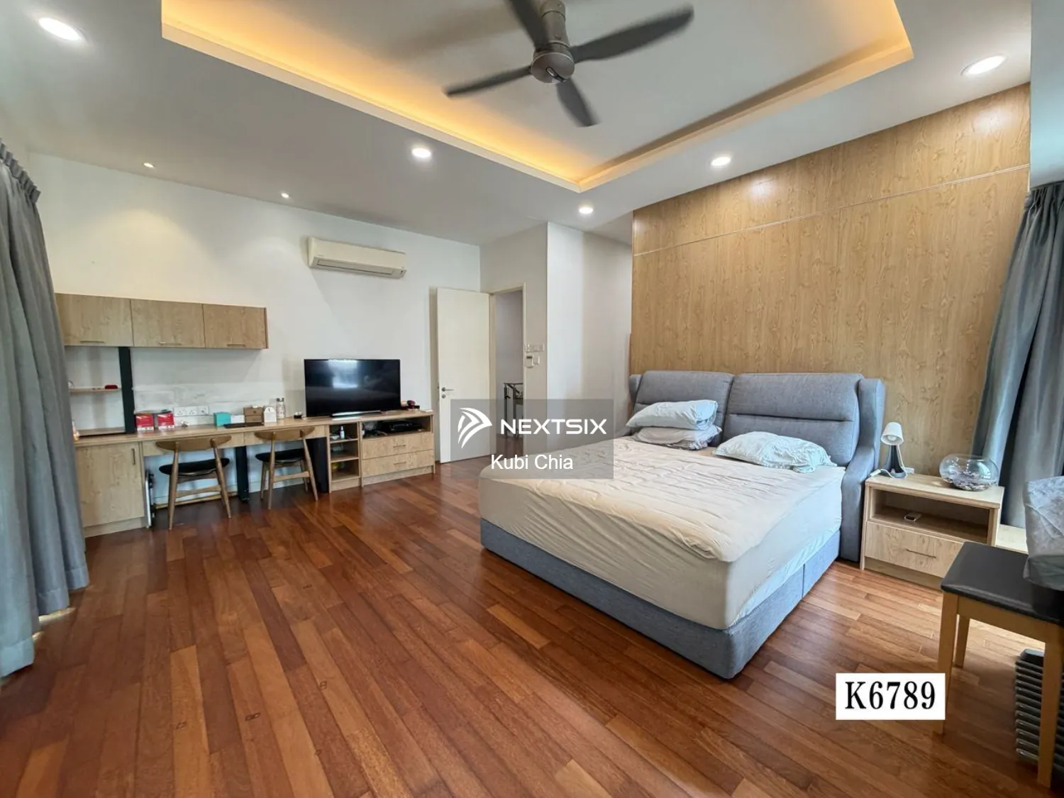 Semi-detached House For Sale in Bandar Bukit Tinggi Selangor - Image 16