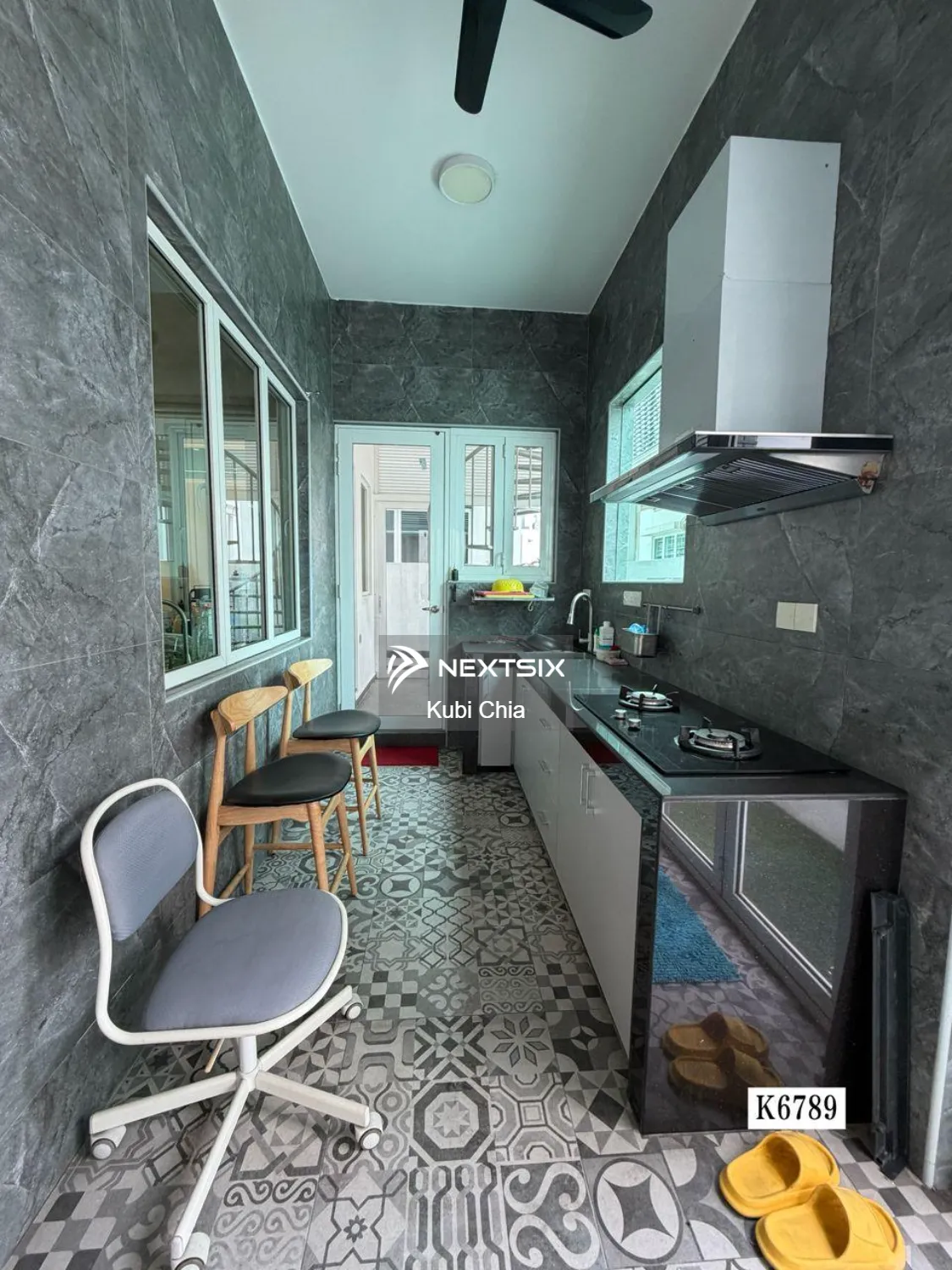 Semi-detached House For Sale in Bandar Bukit Tinggi Selangor - Image 9