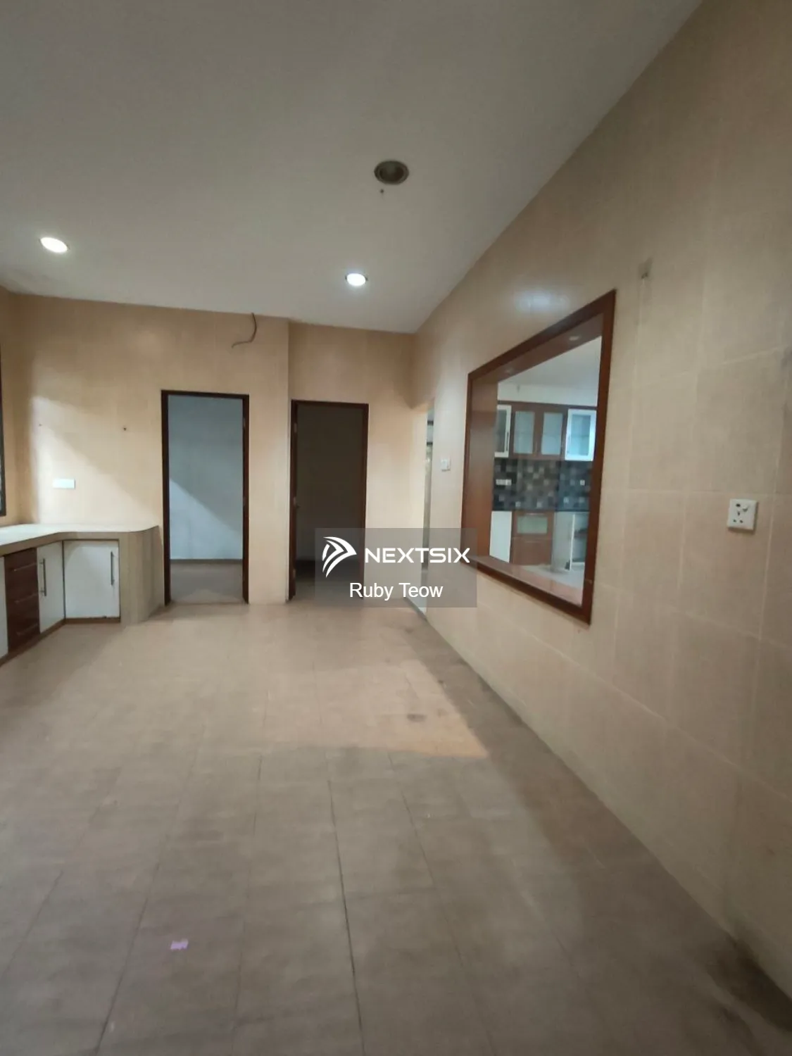 Commercial Semi-D For Rent in Johor Bahru Johor - Image 4