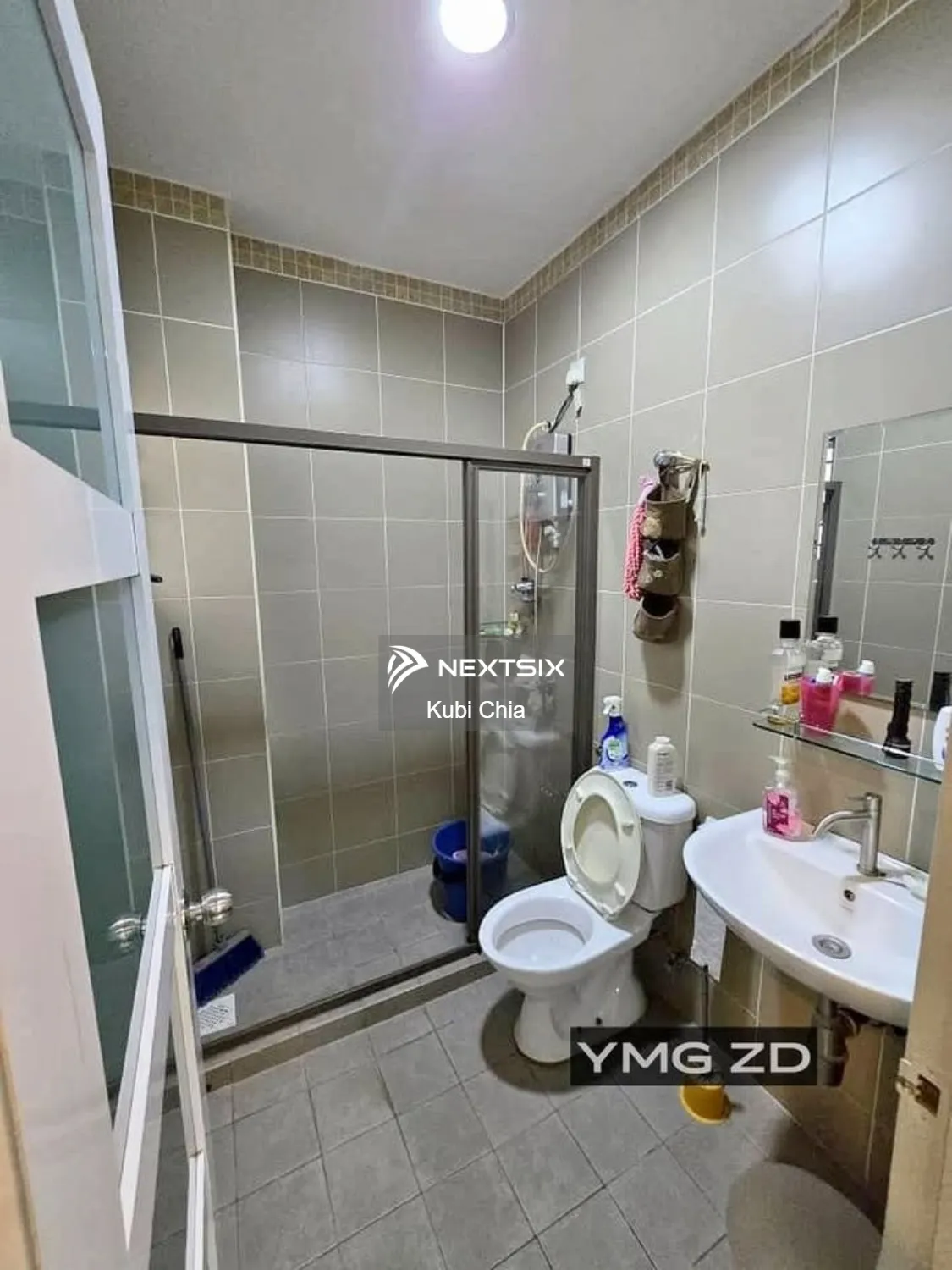 Semi-detached House For Sale in Aman Perdana Selangor - Image 9
