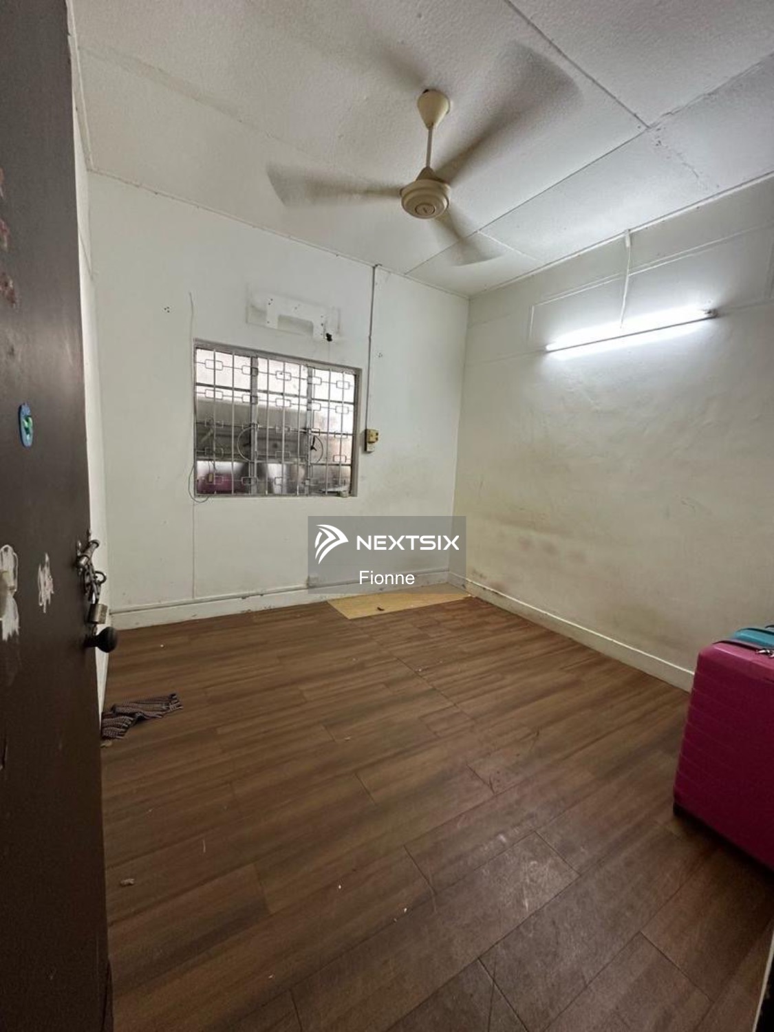 Bungalow For Sale in Greenlane Penang - Image 6