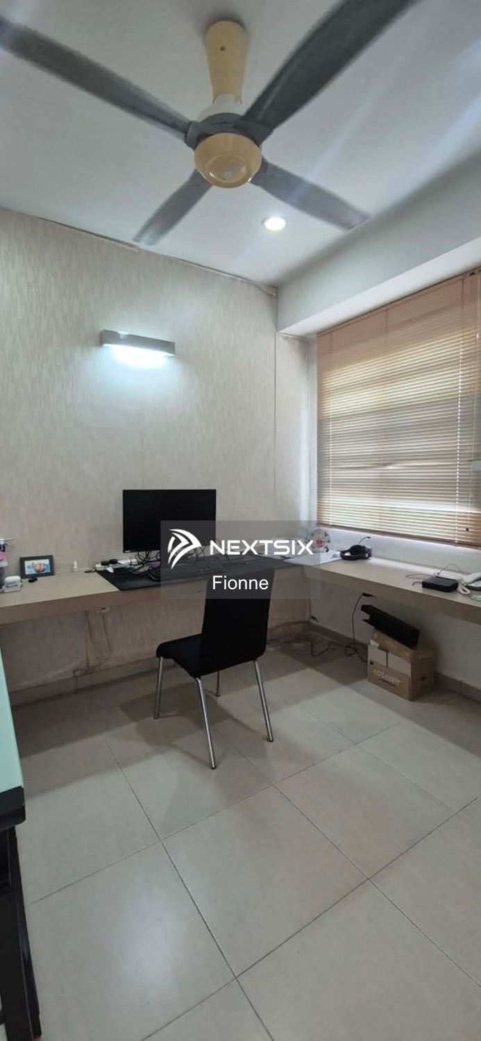 Semi-detached House For Sale in Georgetown Penang - Image 10