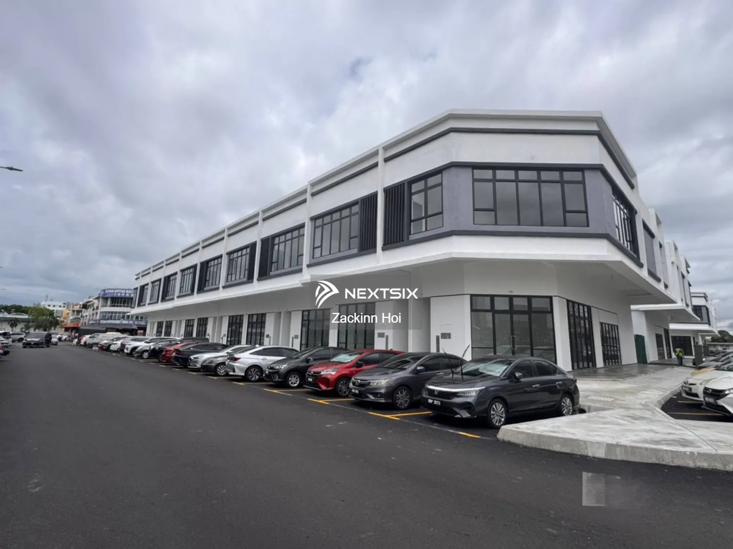 Shop For Rent in Bandar Bukit Tinggi Selangor - Image 4