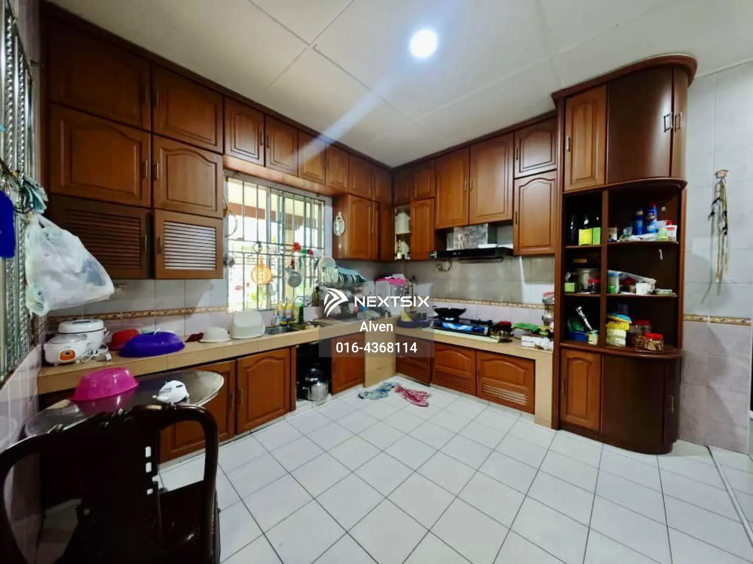 Semi-detached House For Sale in Kuching Sarawak - Image 6