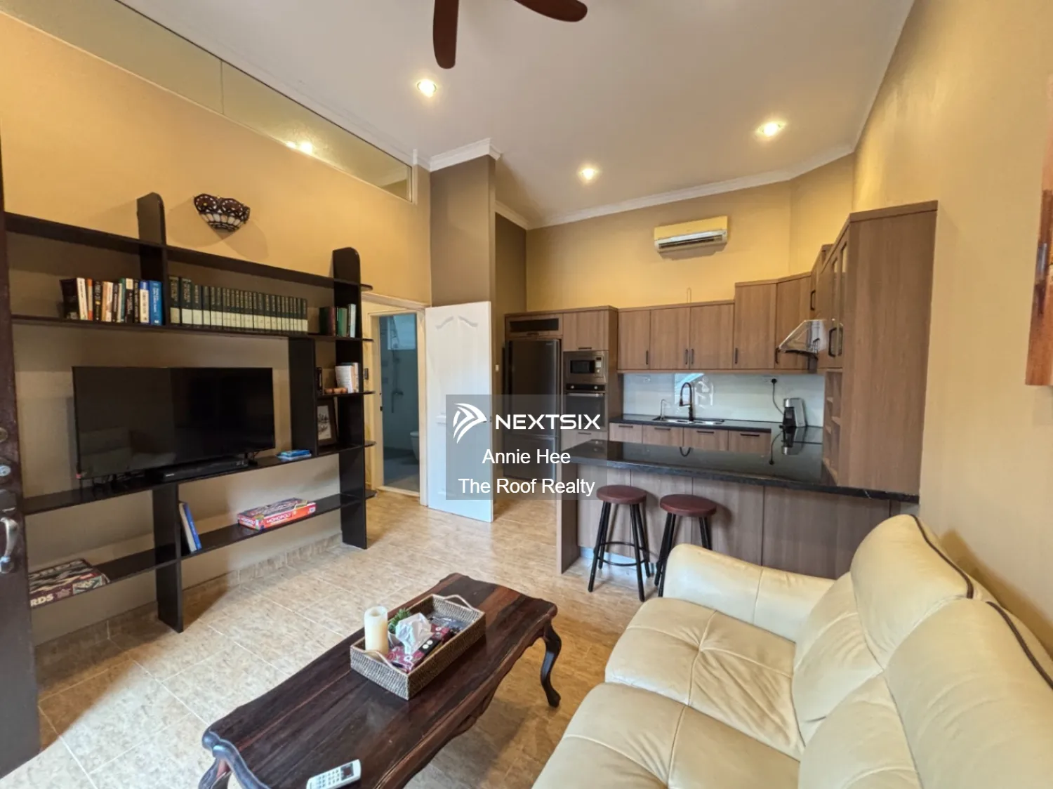 Bungalow For Rent in Likas Sabah - Image 5
