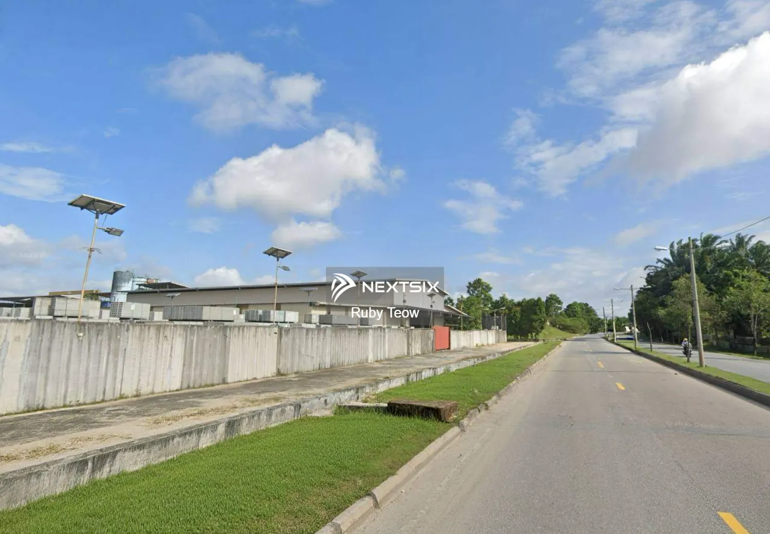 Shop For Rent in Senai Johor - Image 5