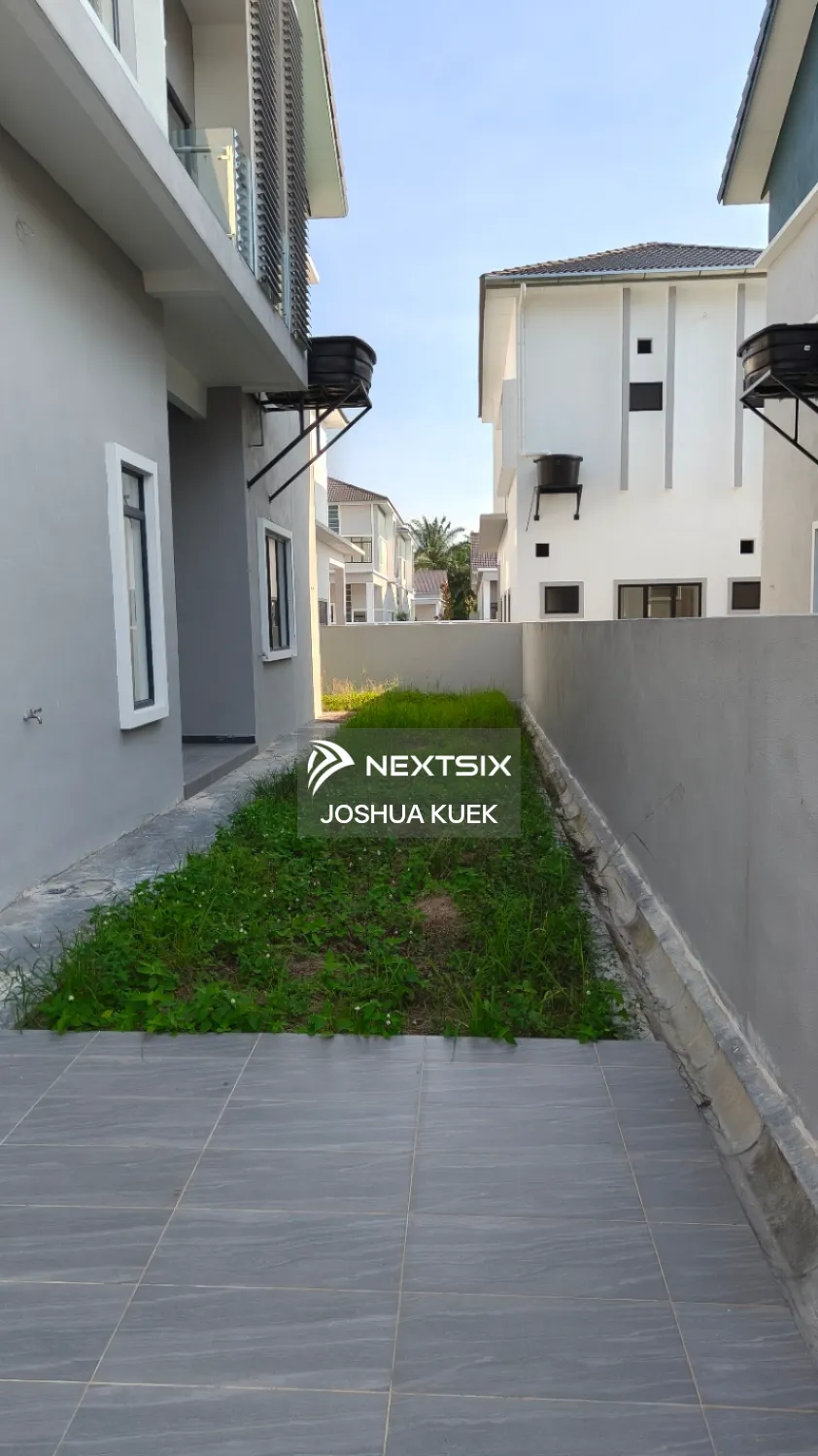 Semi-detached House For Sale in Ayer Tawar Perak - Image 21