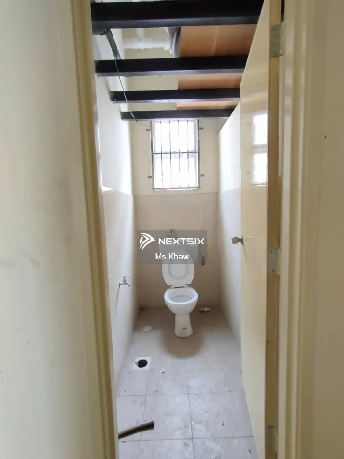 Shop For Sale in Pekan Nanas Johor - Image 5