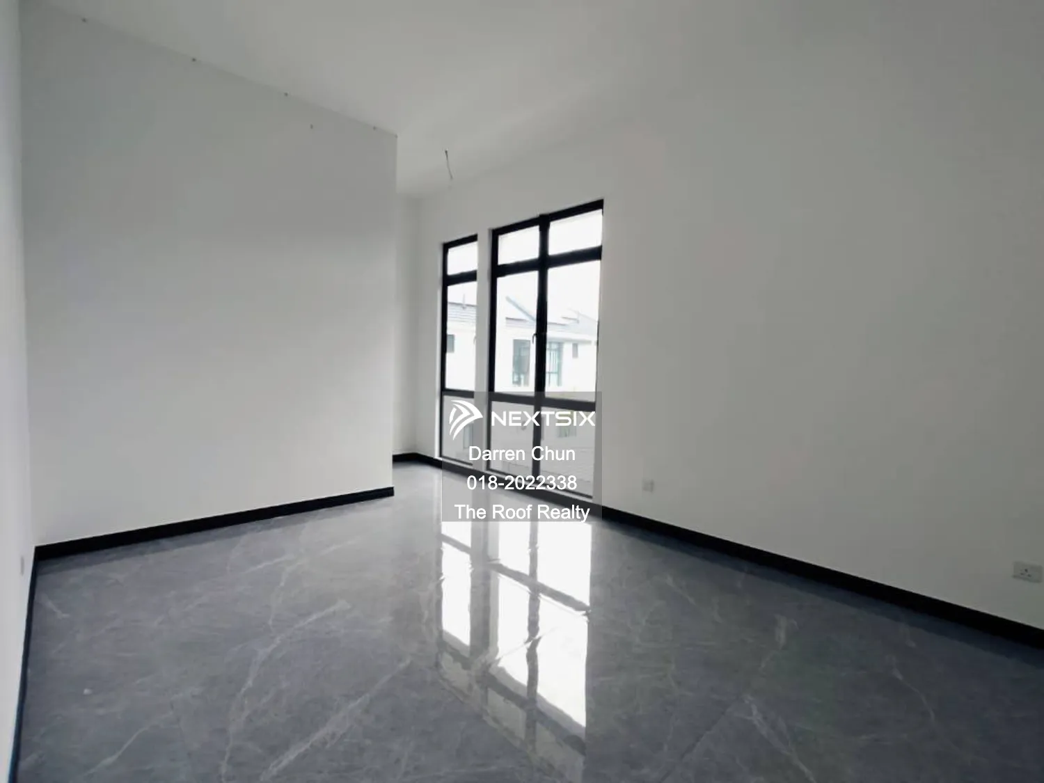 Semi-detached House For Sale in Setia Tropika Johor - Image 5