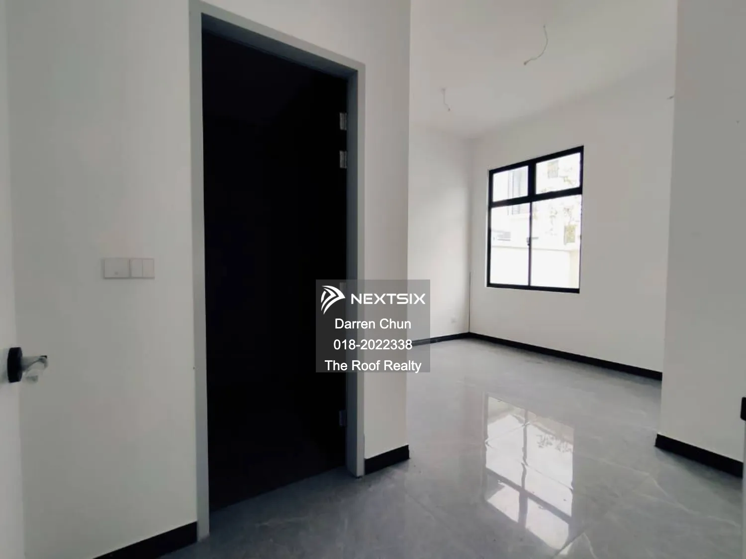 Semi-detached House For Sale in Setia Tropika Johor - Image 8