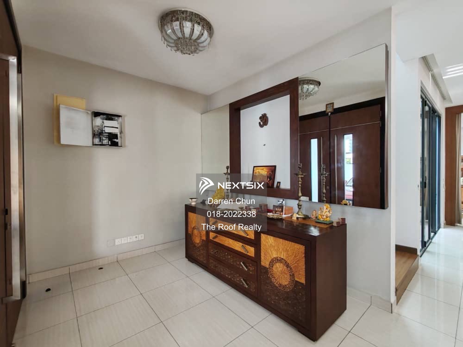 Semi-detached House For Sale in Pekan Nanas Johor - Image 5