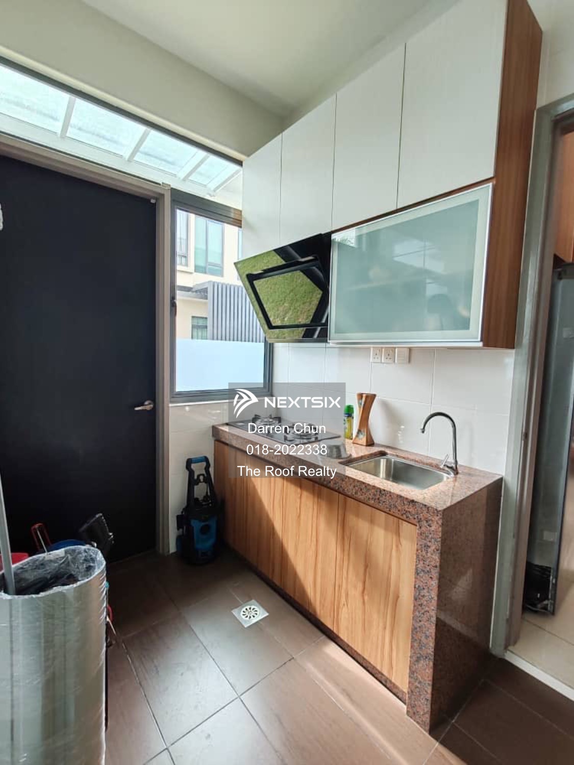 Semi-detached House For Sale in Pekan Nanas Johor - Image 7