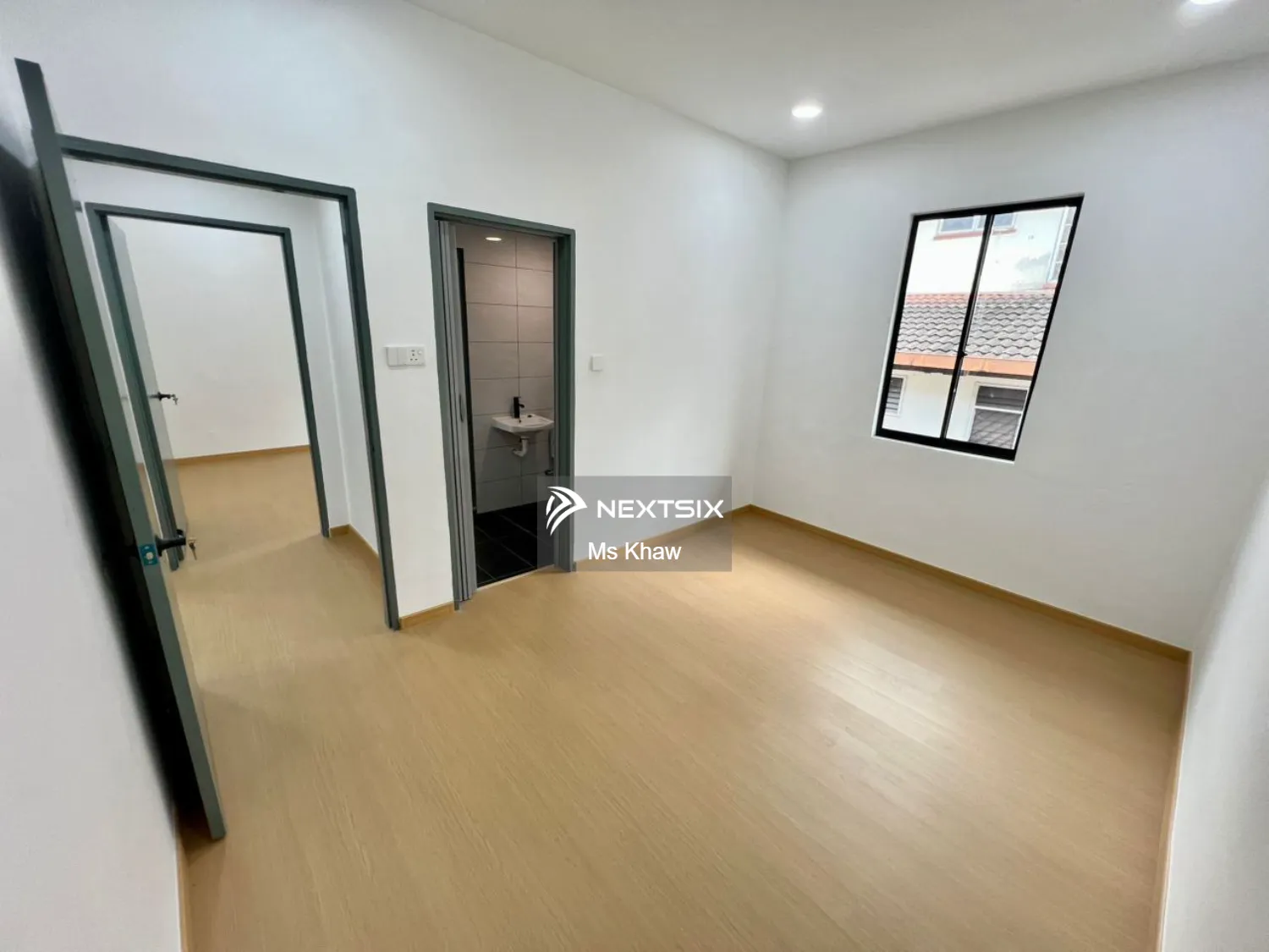 Semi-detached House For Sale in Johor Bahru Johor - Image 11