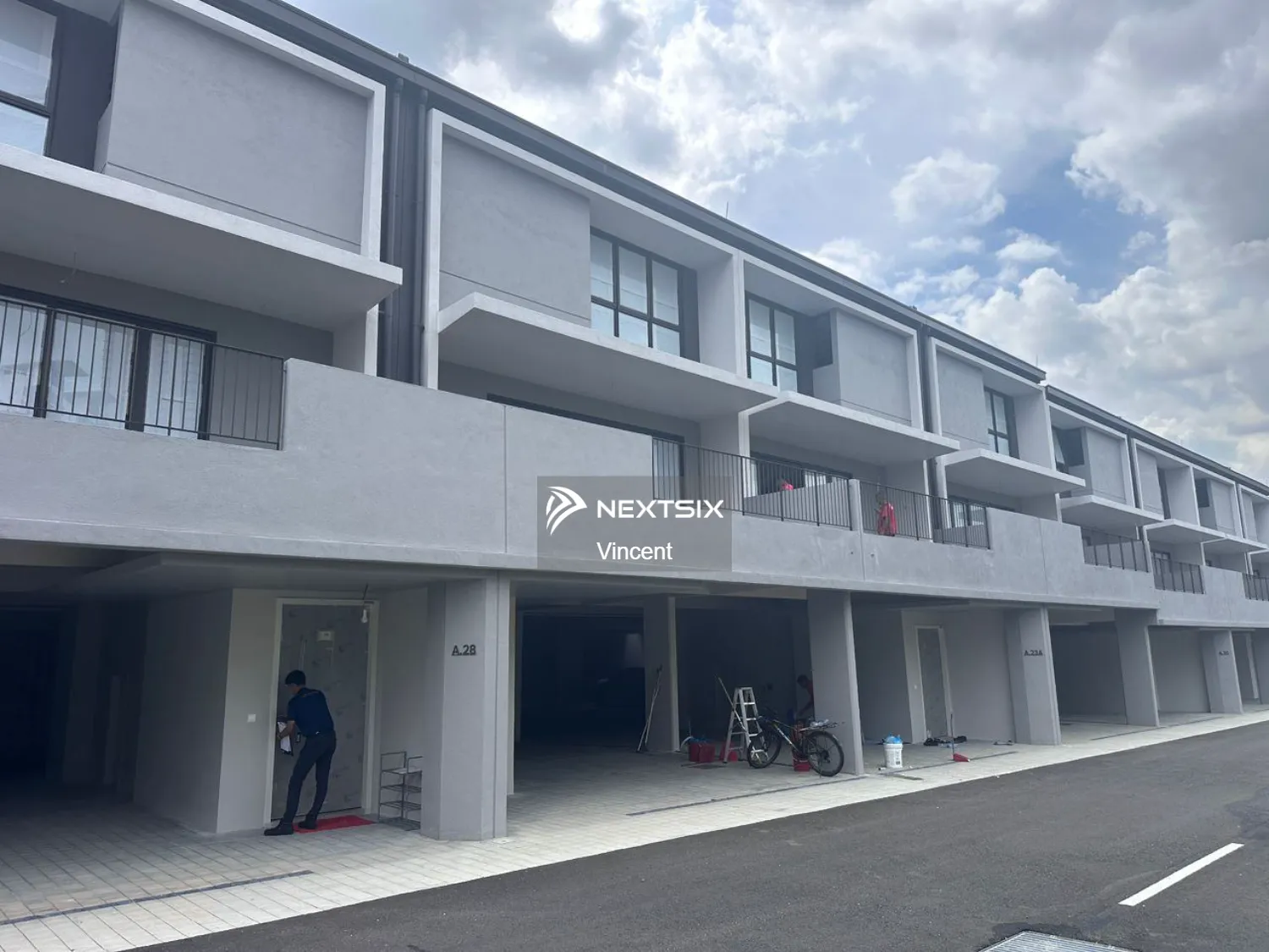 3-sty Terrace/Link House For Sale in Seri Kembangan Selangor - Image 12