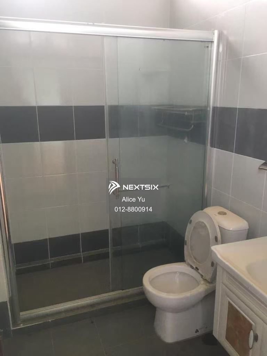 Semi-detached House For Sale in Sibu Sarawak - Image 8