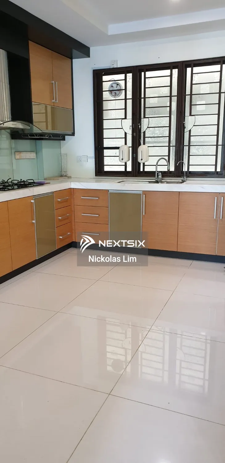 Condominium For Sale in Tanjung Bungah Penang - Image 13