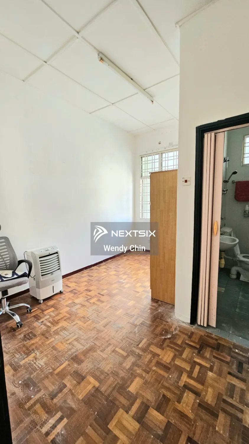 2-sty Terrace/Link House For Sale in Puchong Selangor - Image 10