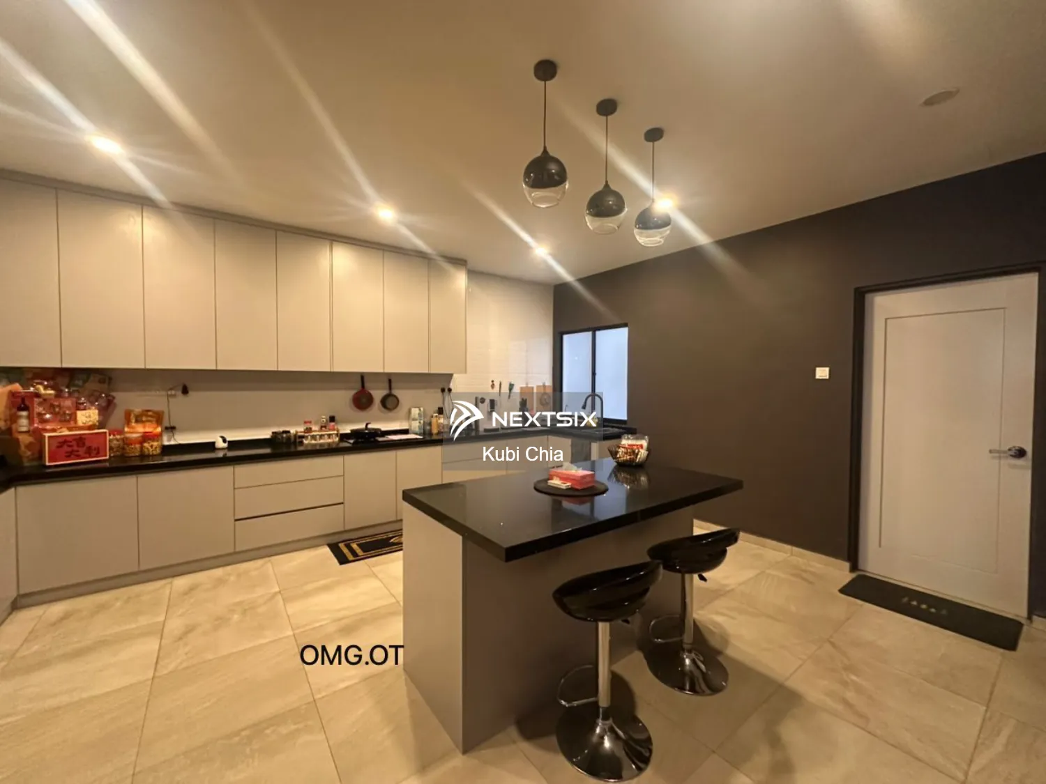 Semi-detached House For Sale in Port Klang Selangor - Image 5