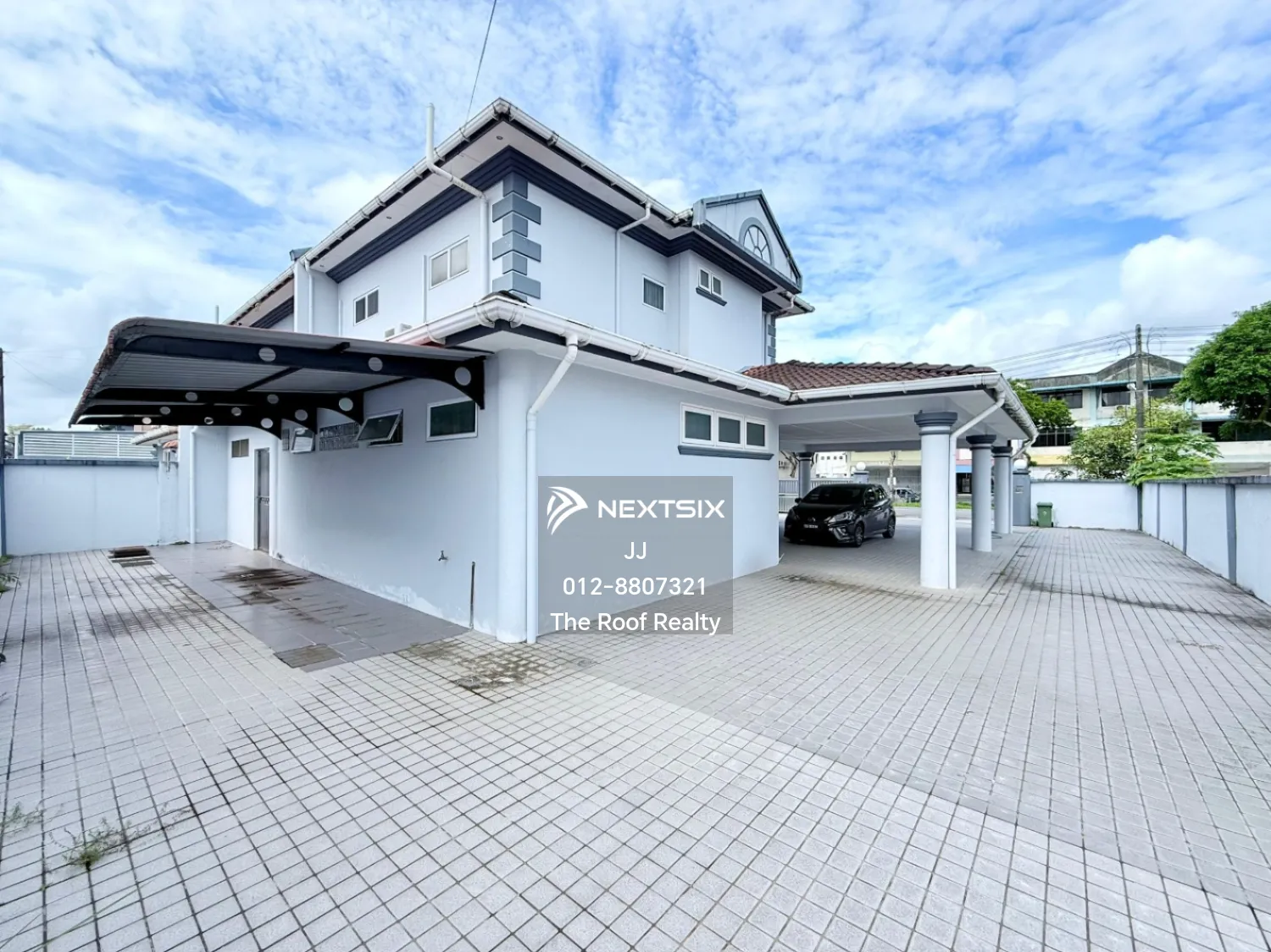 Semi-detached House For Sale in Kuching Sarawak - Image 13