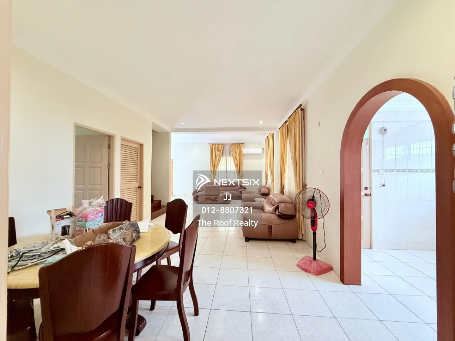 Semi-detached House For Sale in Kuching Sarawak - Image 9