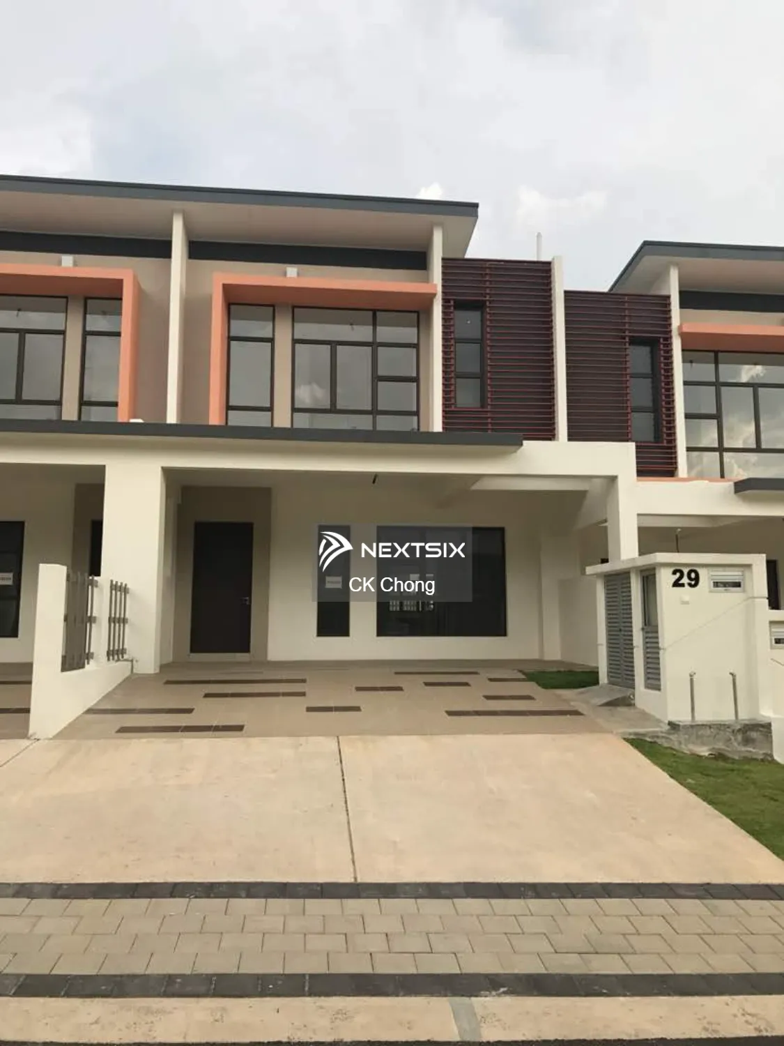 2-sty Superlink House For Sale in Semenyih Selangor