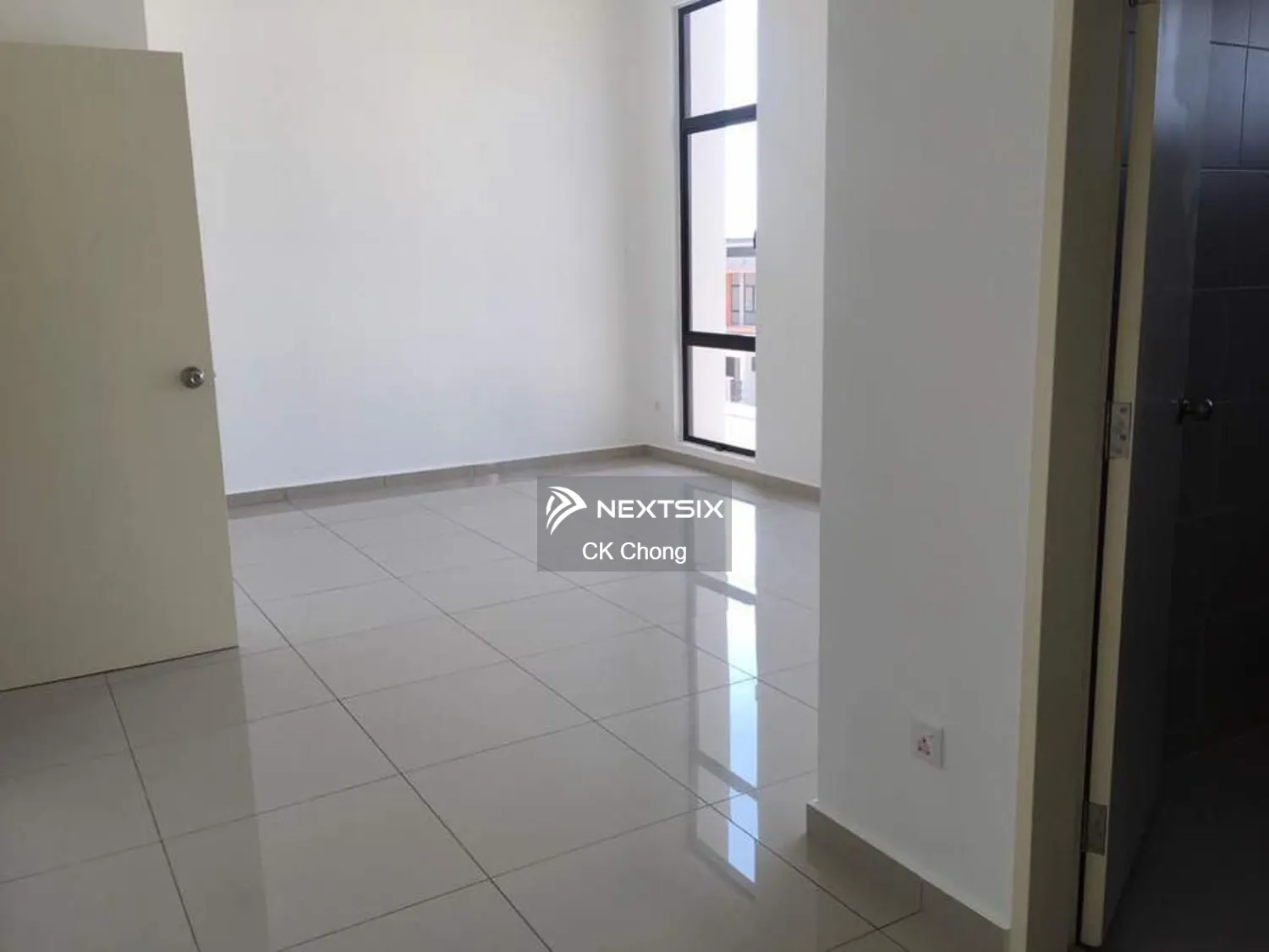 2-sty Superlink House For Sale in Semenyih Selangor - Image 6