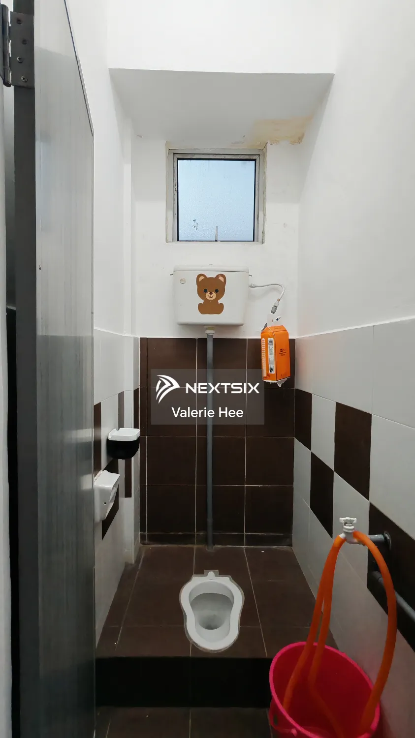 Shop For Rent in Ulu Tiram Johor - Image 8