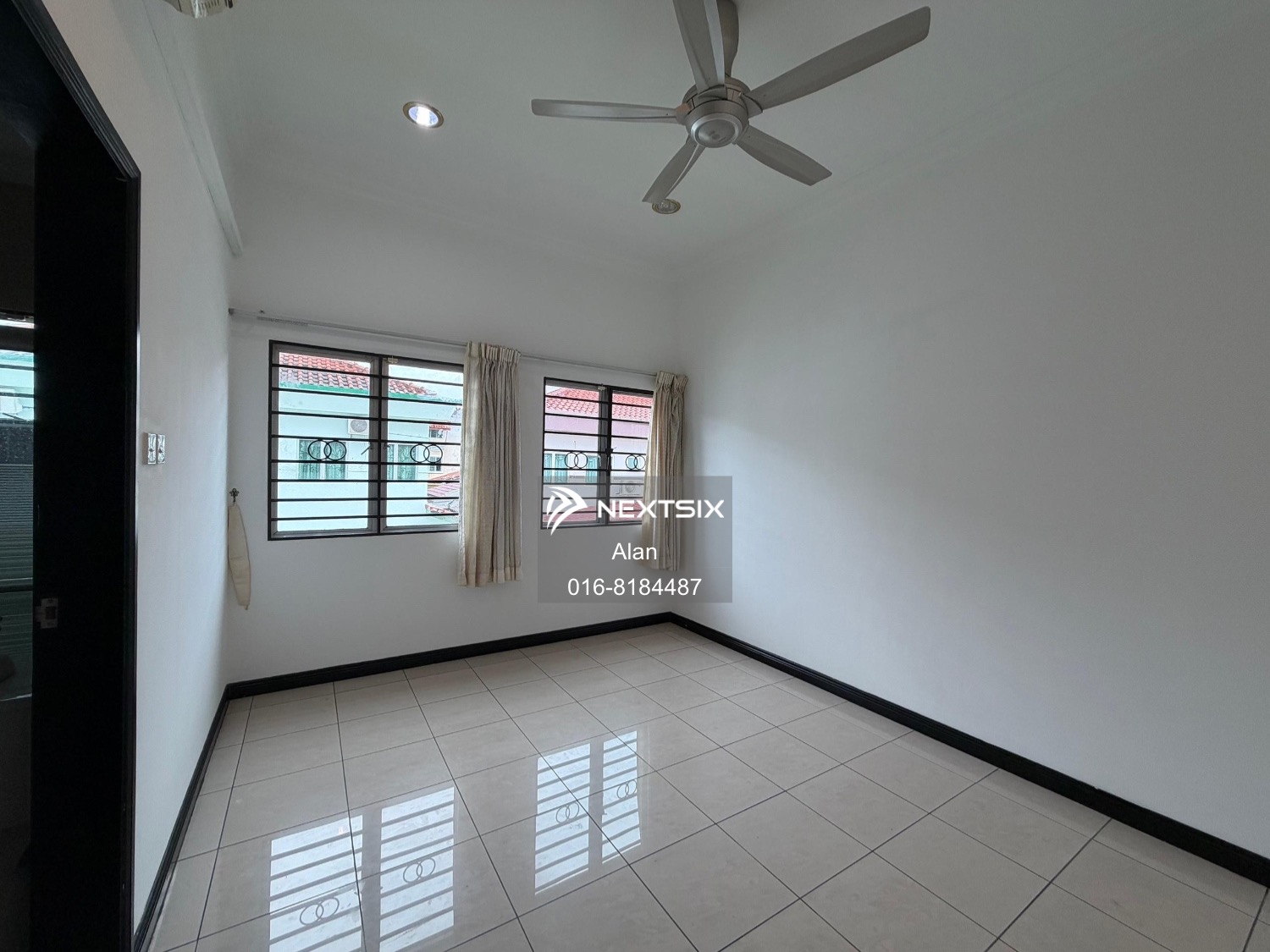Bungalow For Sale in Likas Sabah - Image 14
