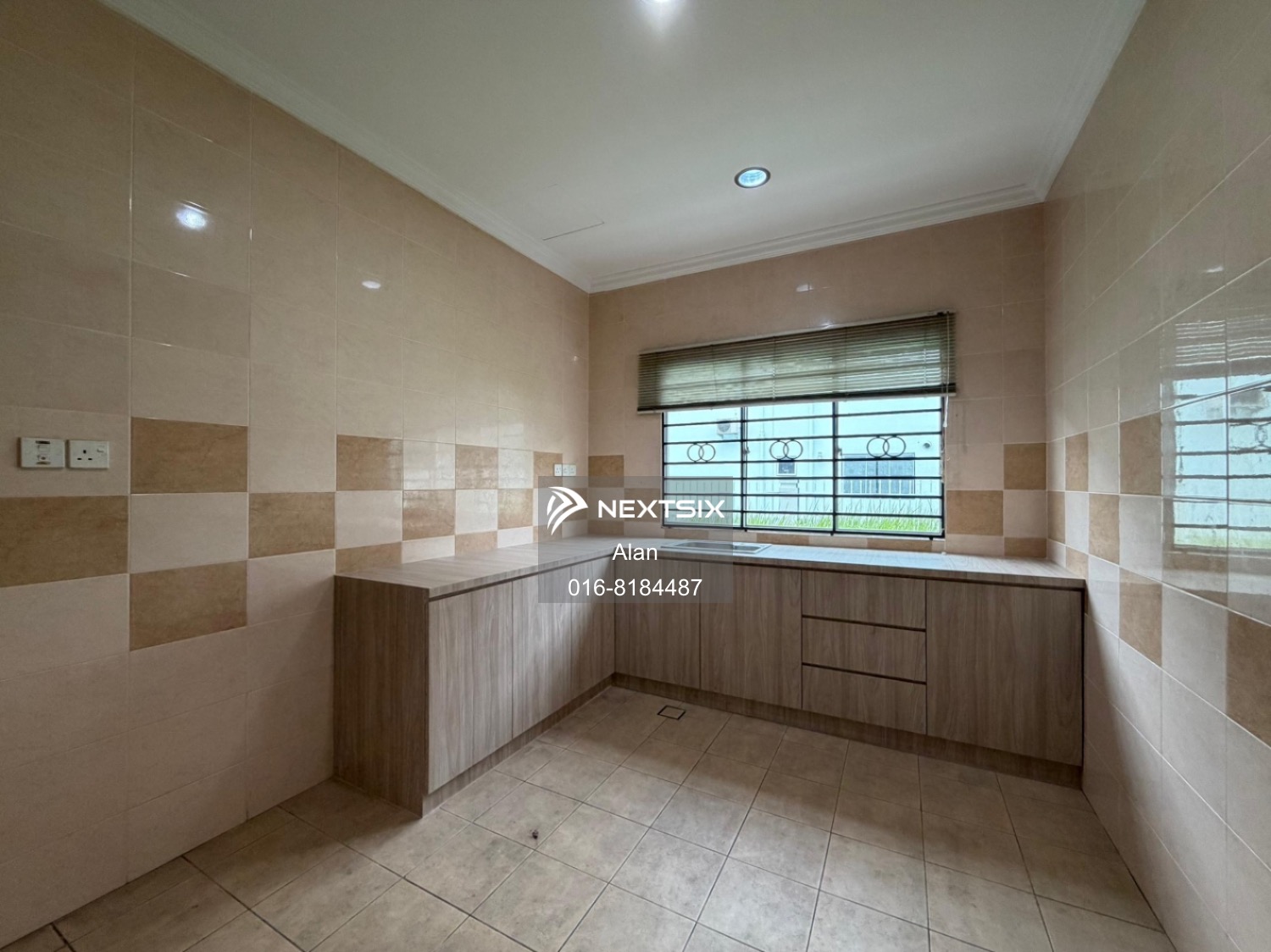 Bungalow For Sale in Likas Sabah - Image 16