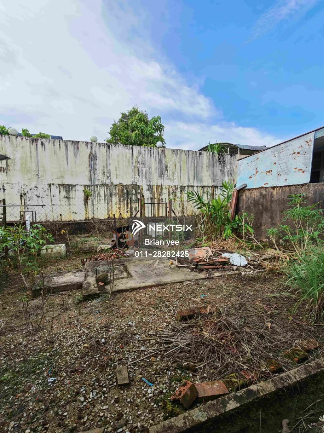 2-sty Terrace/Link House For Sale in Kuching Sarawak - Image 8