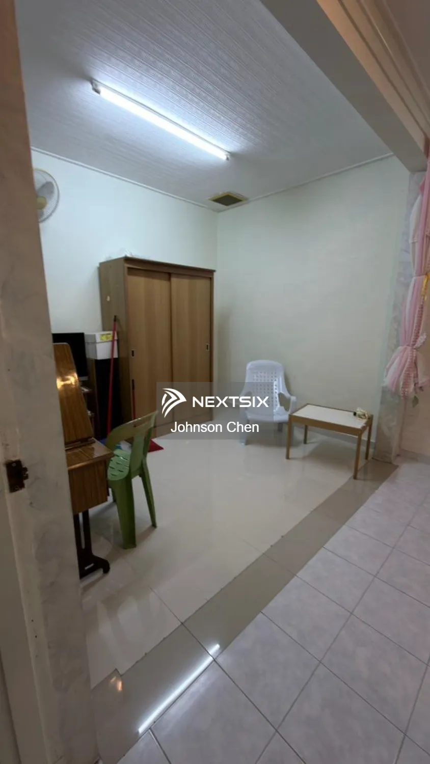2-sty Terrace/Link House For Sale in Kulai Johor - Image 6