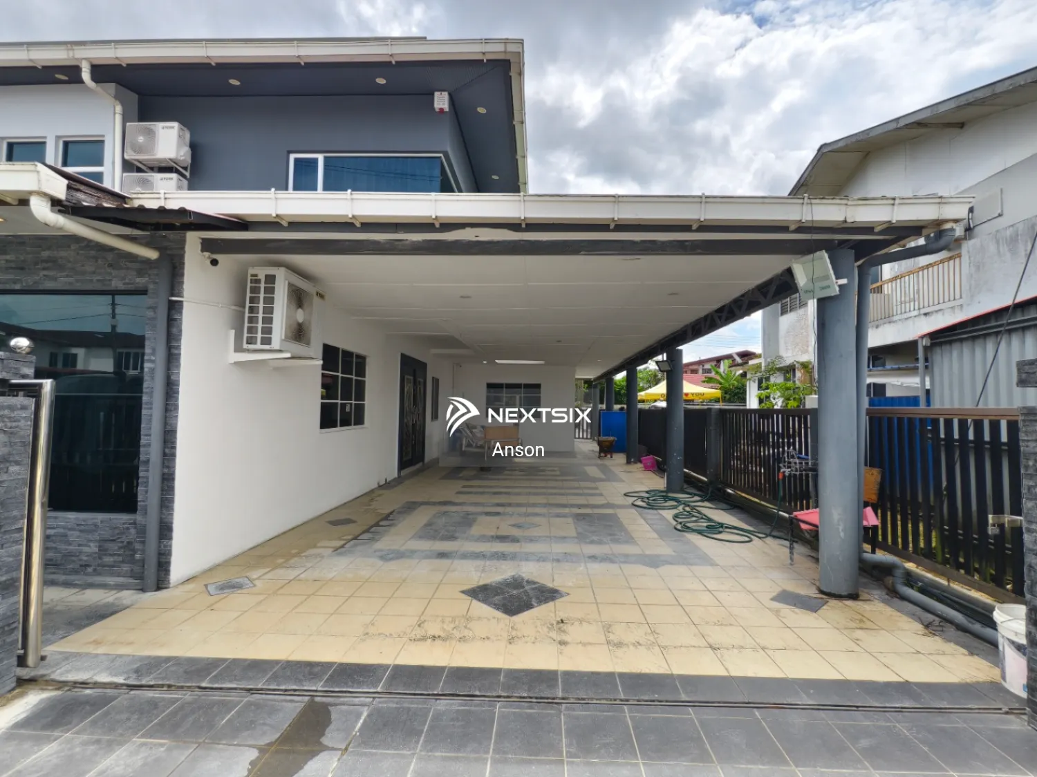 Semi-detached House For Sale in Kuching Sarawak
