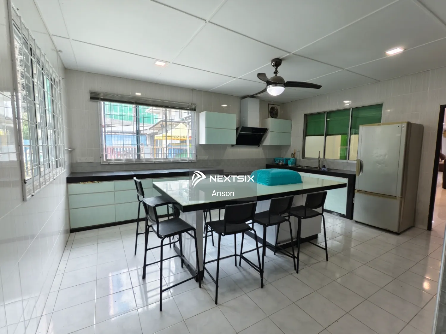 Semi-detached House For Sale in Kuching Sarawak - Image 5