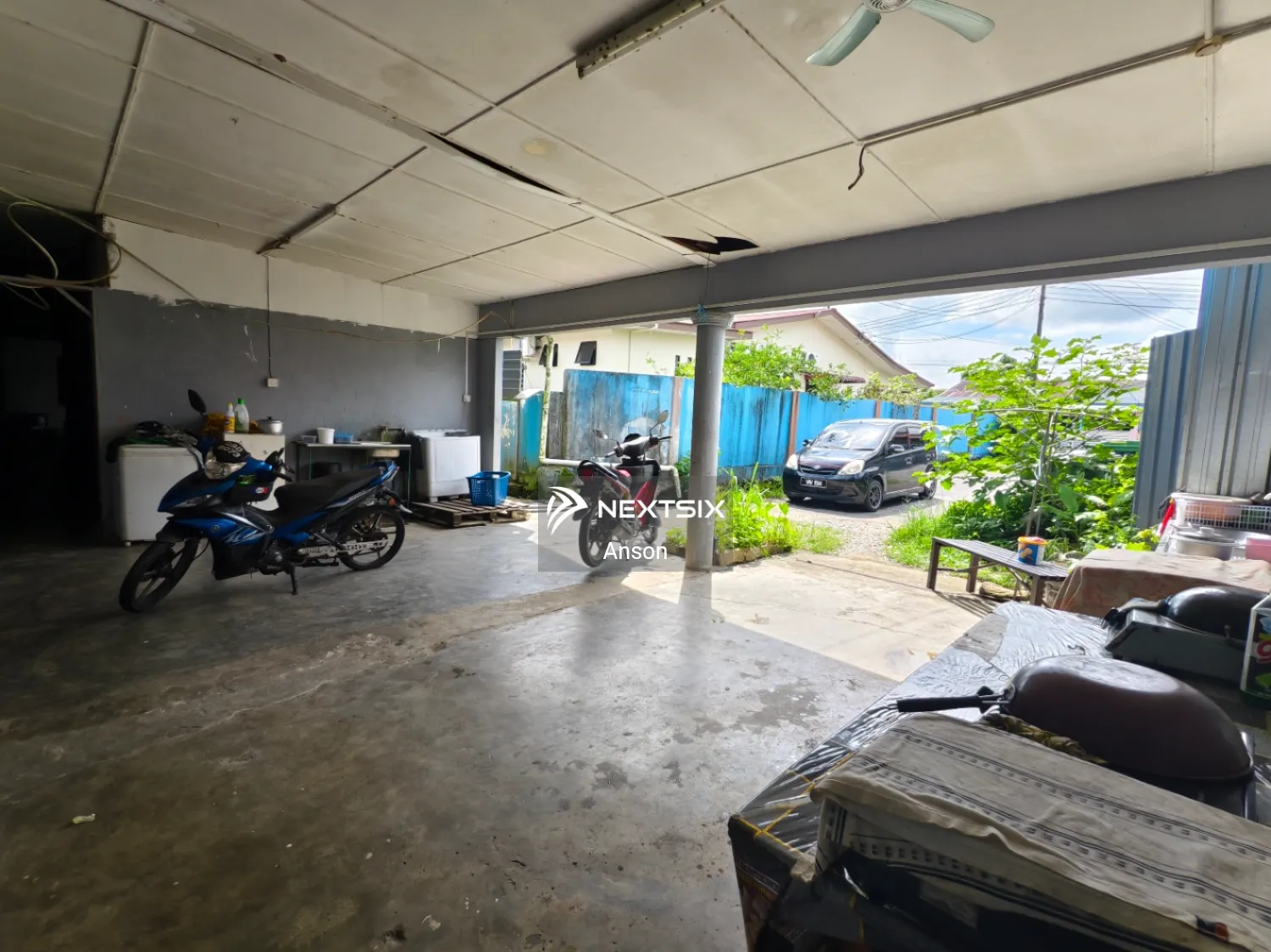Semi-detached House For Rent in Kuching Sarawak - Image 6