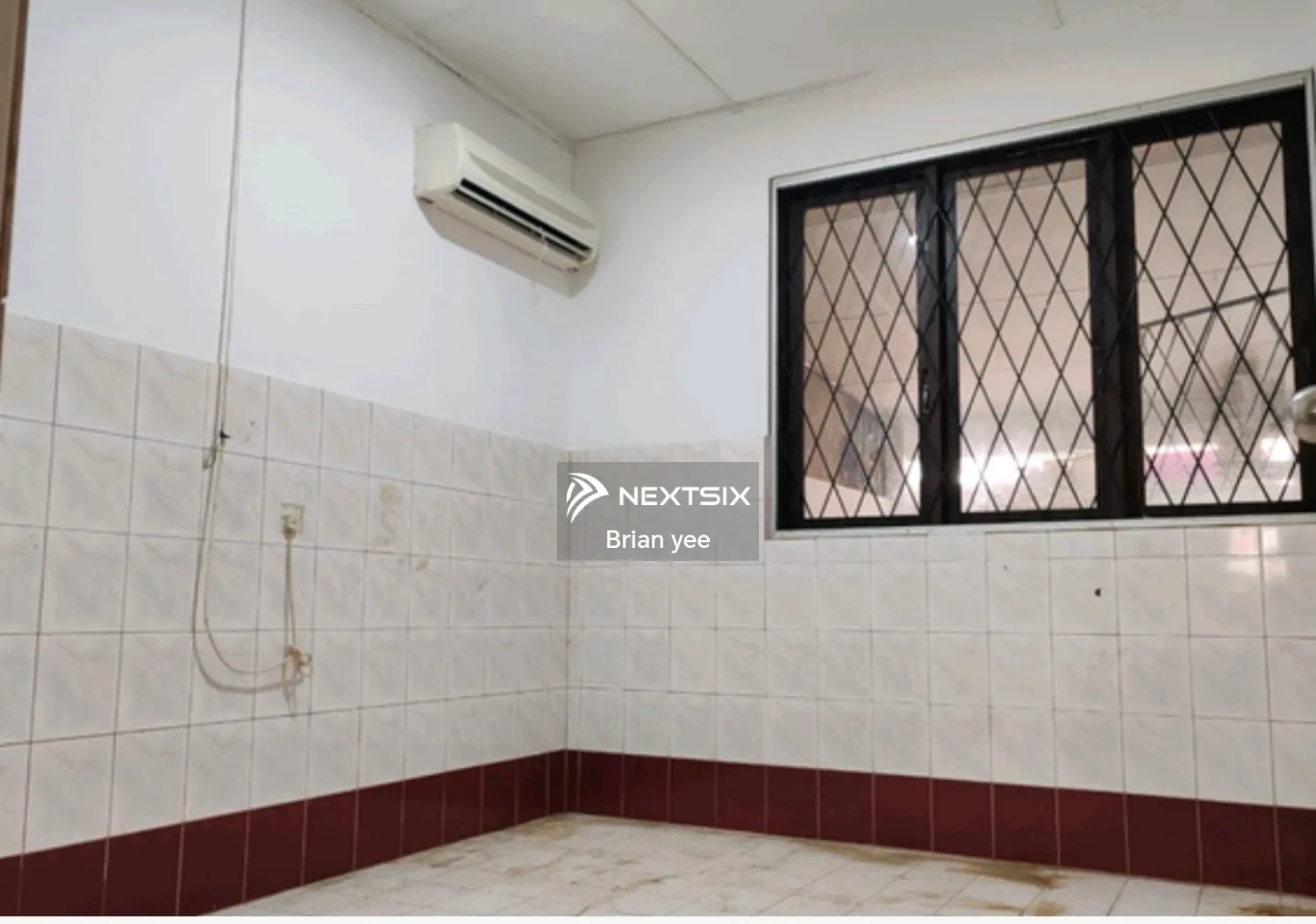 1-sty Terrace/Link House For Sale in Kuching Sarawak - Image 5