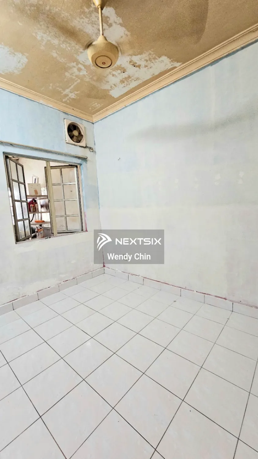 2-sty Terrace/Link House For Sale in Puchong Selangor - Image 23