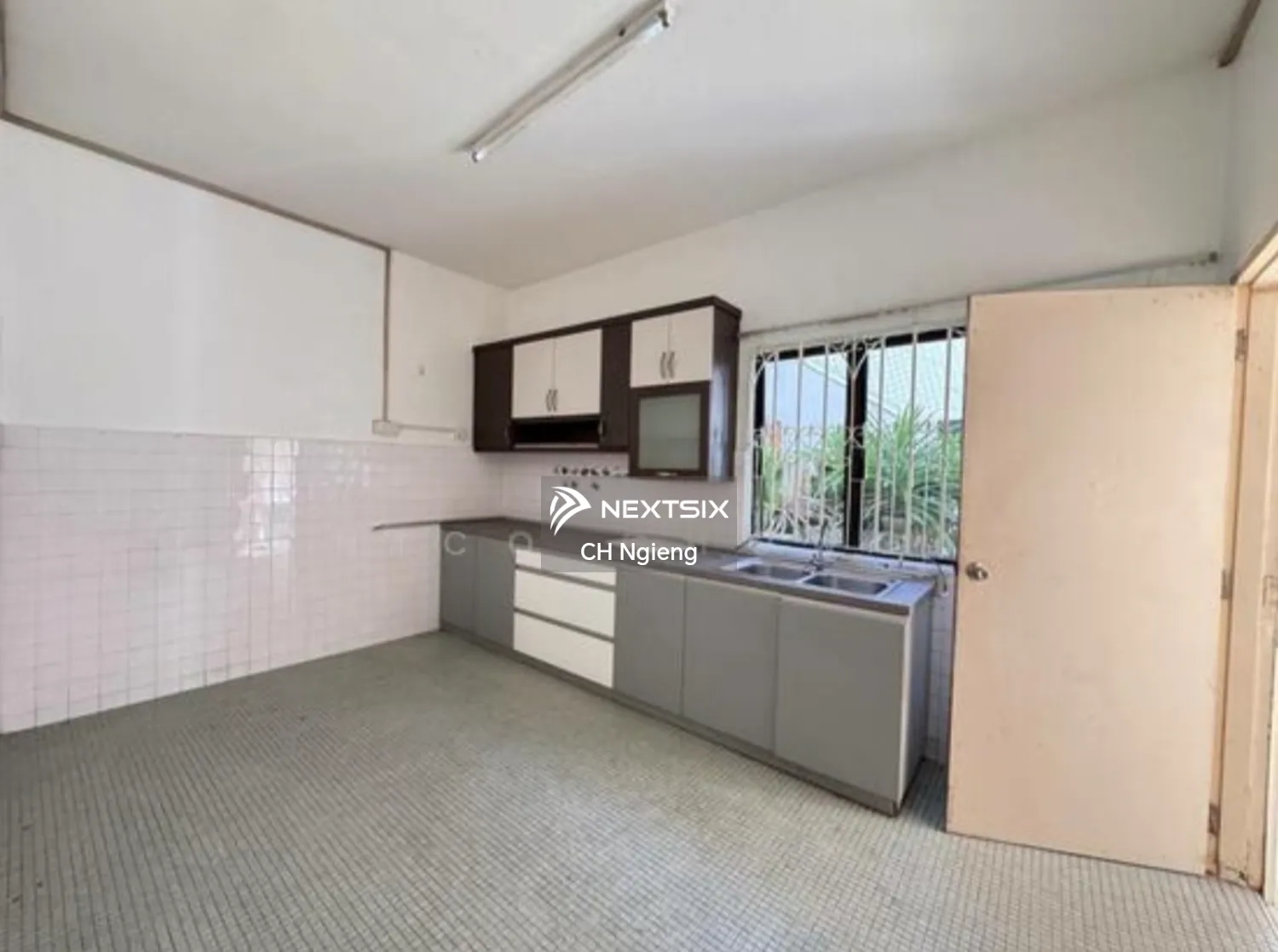 Semi-detached House For Sale in Johor Bahru Johor - Image 8