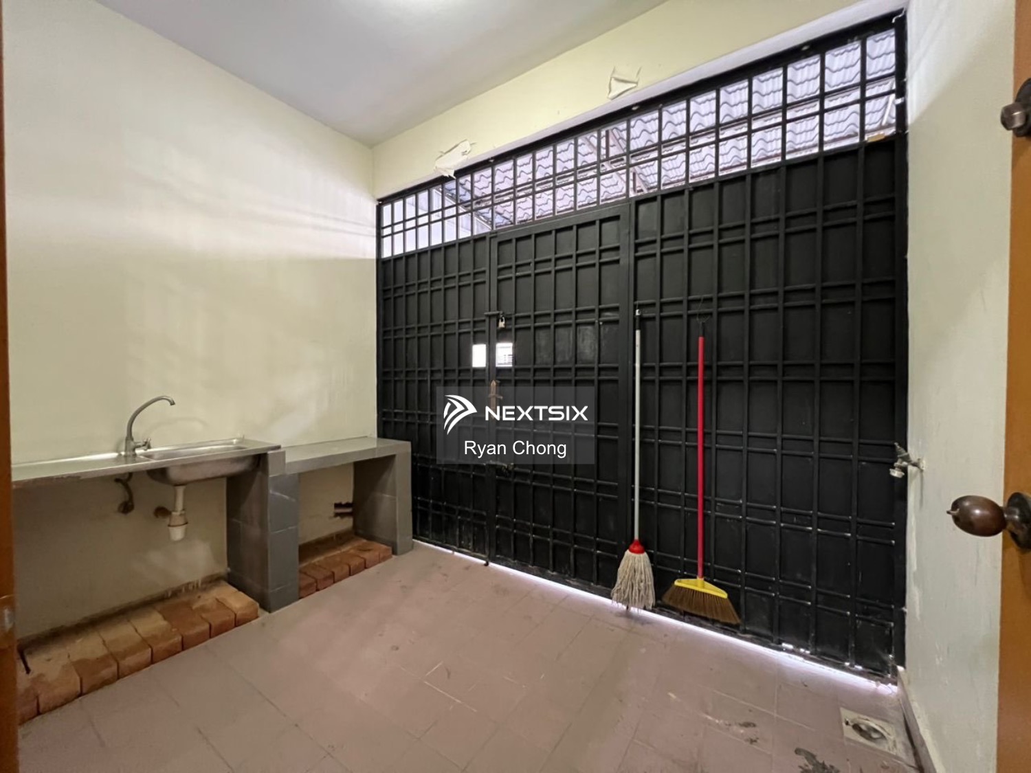 2-sty Terrace/Link House For Sale in Tampoi Johor - Image 9