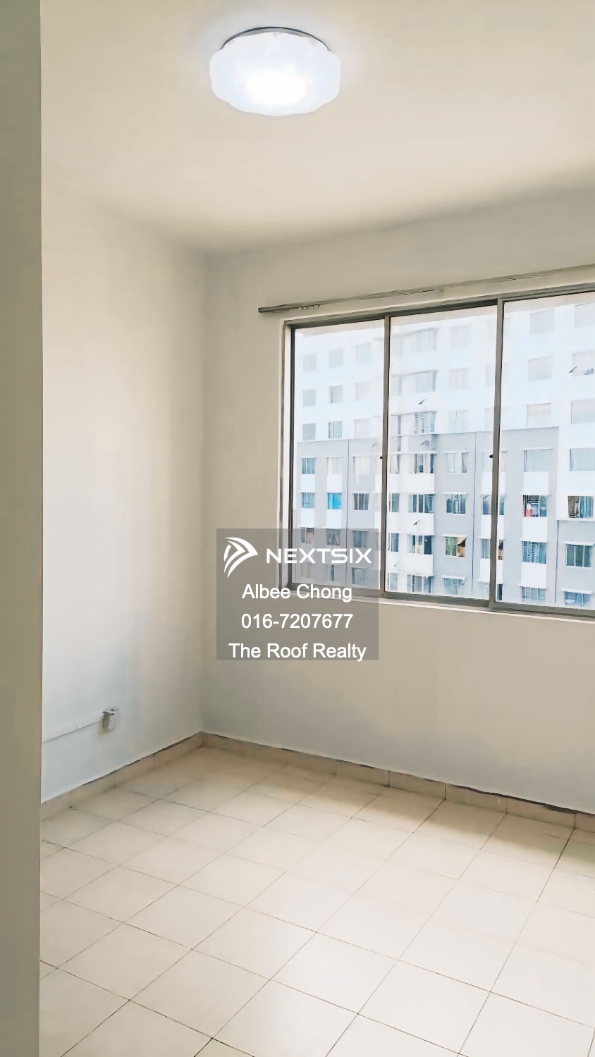 Serviced Residence For Sale in Gelang Patah Johor - Image 8