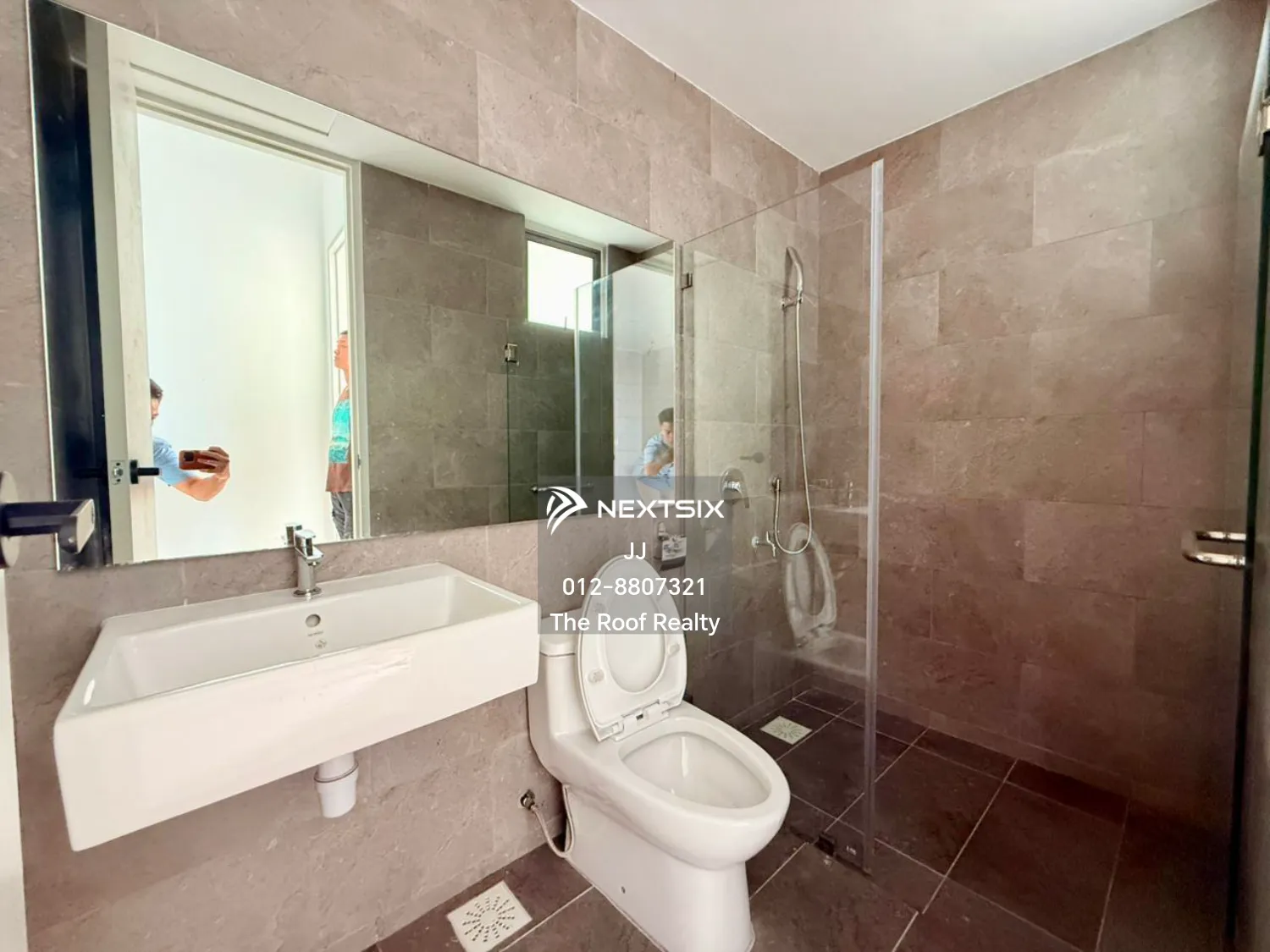 Serviced Residence For Sale in Kuching Sarawak - Image 9
