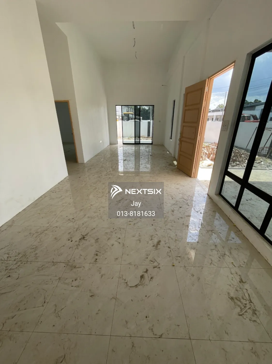 1-sty Terrace/Link House For Sale in Kuching Sarawak - Image 5