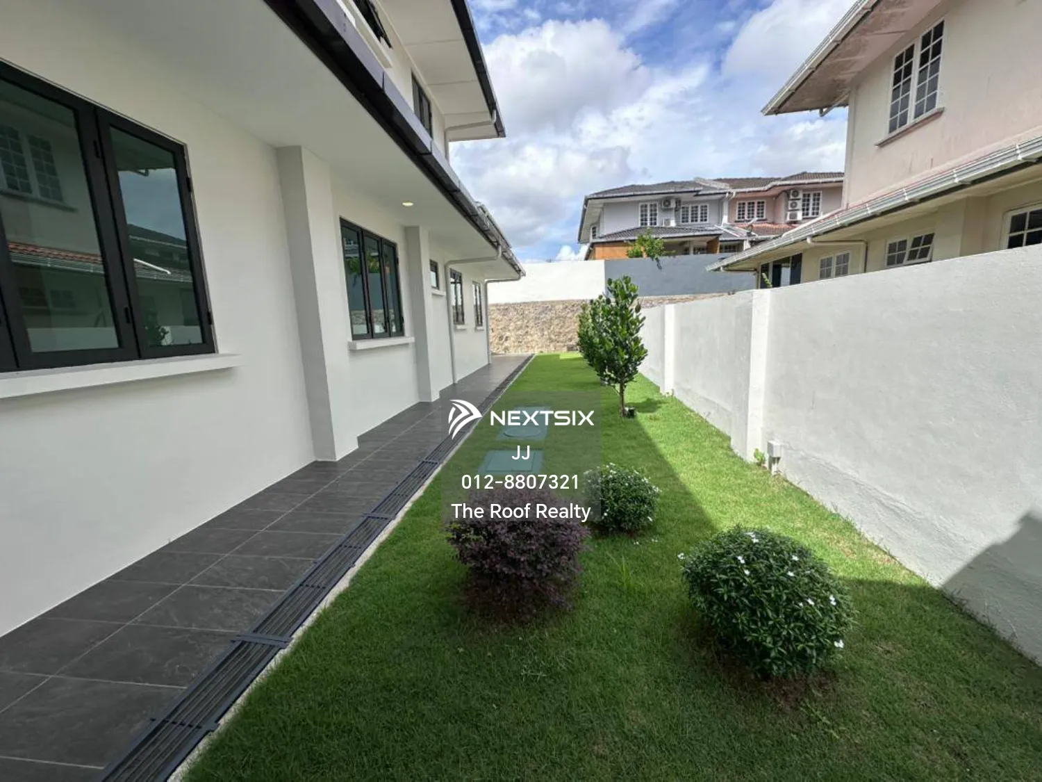 Semi-detached House For Sale in Kuching Sarawak - Image 7