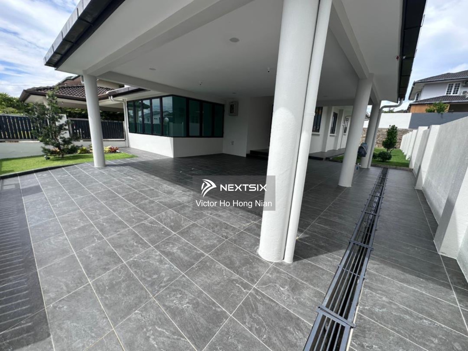 Semi-detached House For Sale in Kuching Sarawak - Image 5