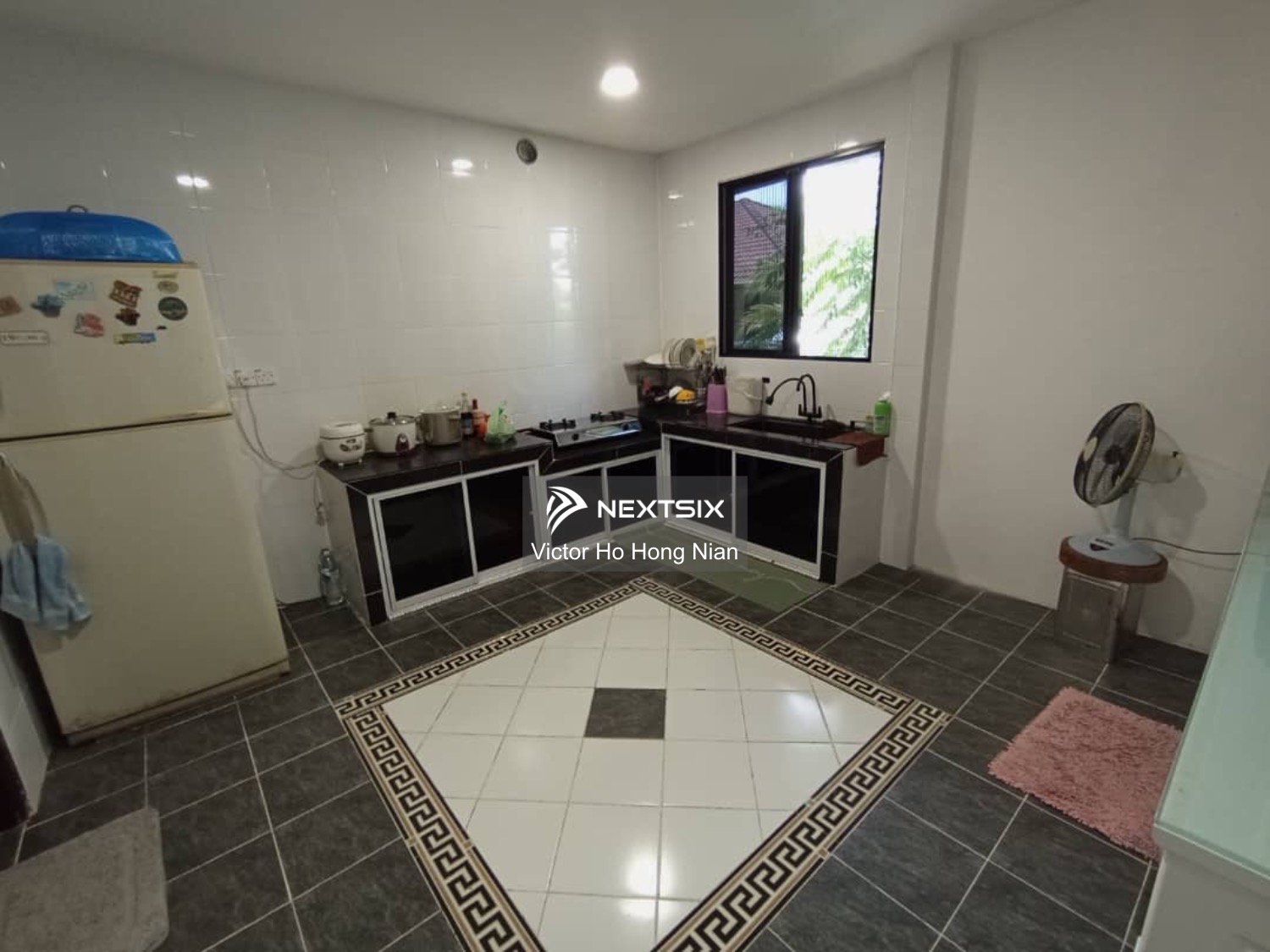 Bungalow For Sale in Kuching Sarawak - Image 7